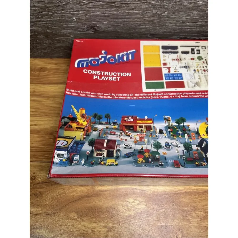 Majorette Majokit France Construction Playset Airport– 200 Pieces New